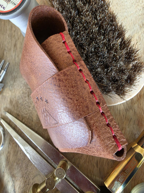 Arroyo - Minimalist Full Grain Italian Leather Wallet  Hand-stitched USA